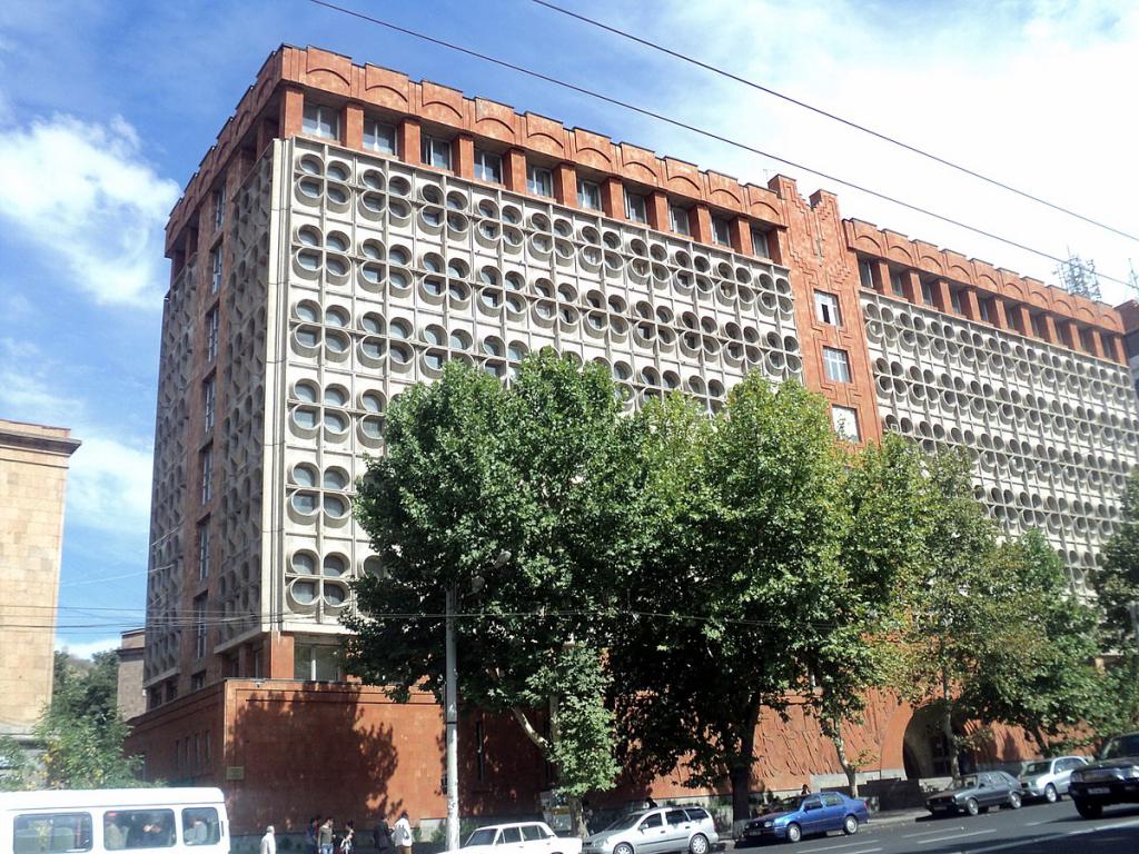 ереванский архитектурный университет