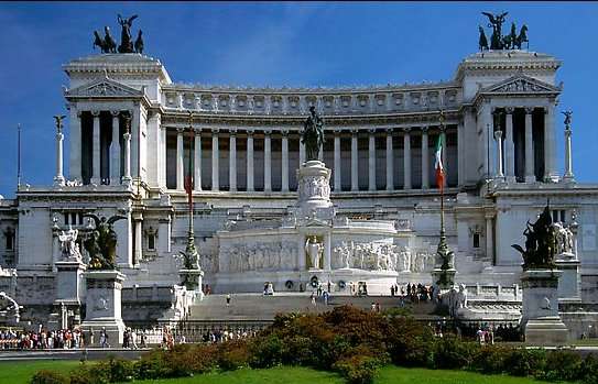 Рим памятник Виктору Эммануилу II