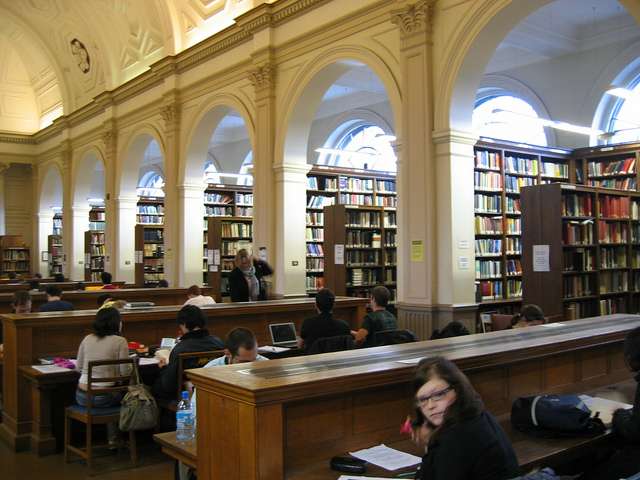 университетская библиотека